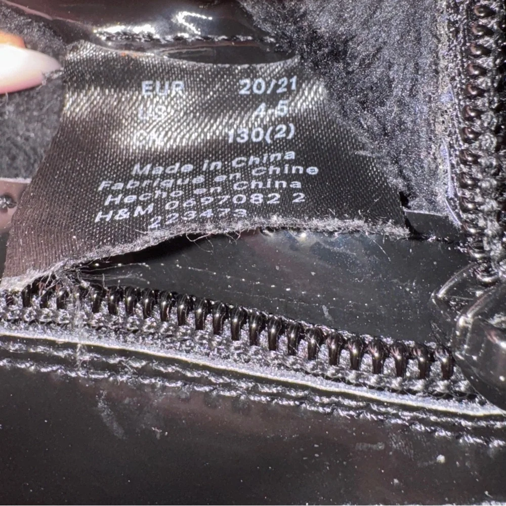 H&M Baby Patent Black Boots 4.5 | Velvet Lace Zip Warm Lined Combat Booties